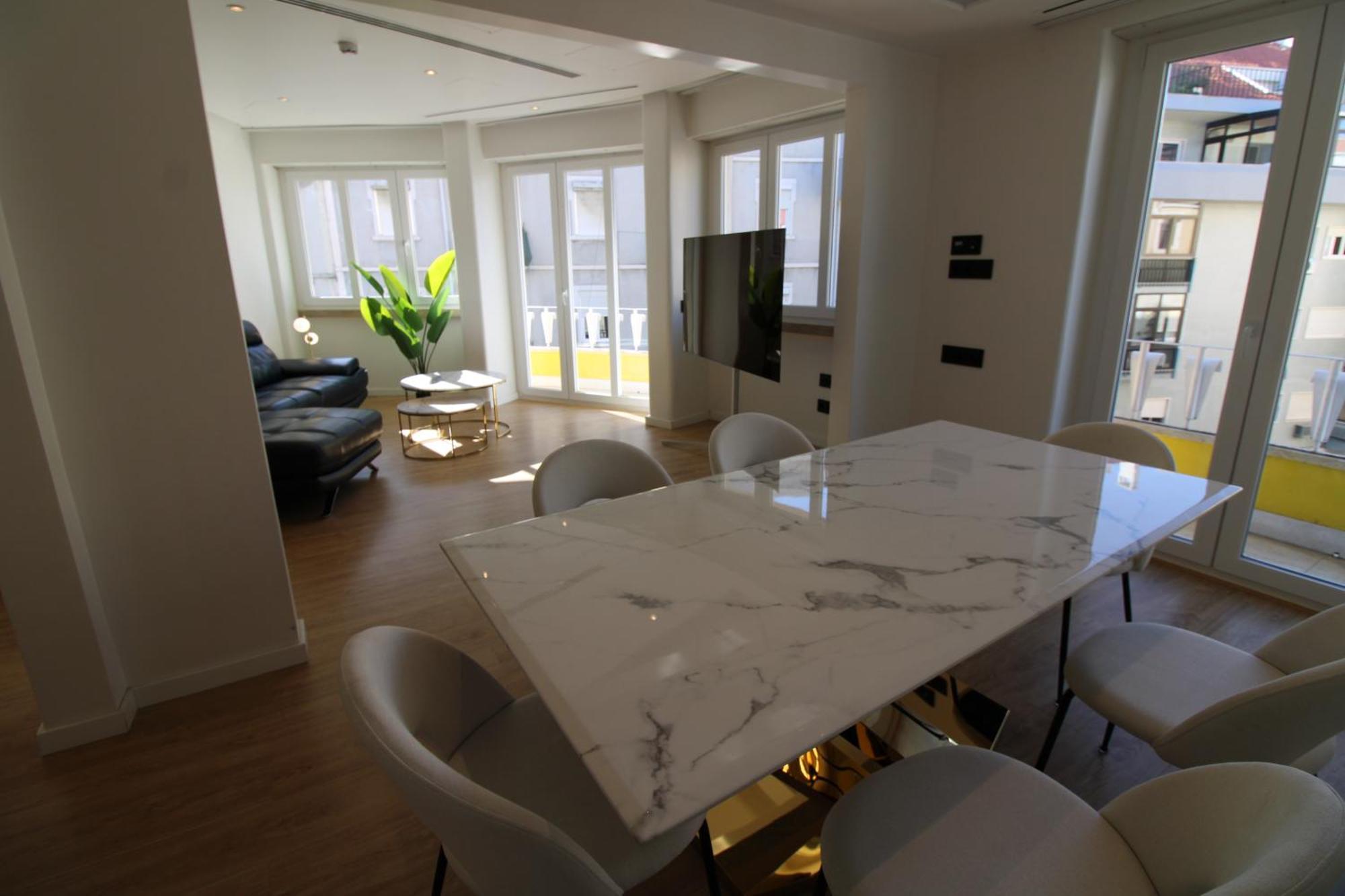 Apartment Your In Lisbon! *